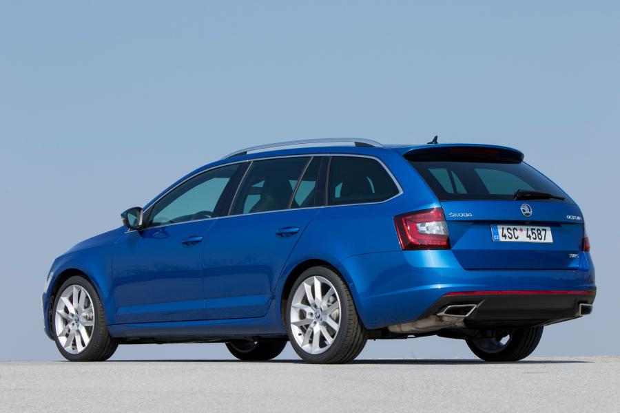  Skoda Octavia RS Combi 2017 года  (WW) (фото 35 из 48)